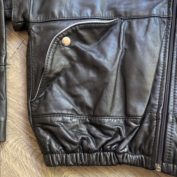 Vintage Black and White Leather Bomber Jacket and Vest Size 11/12 Made in Canada - Picture 7 of 14